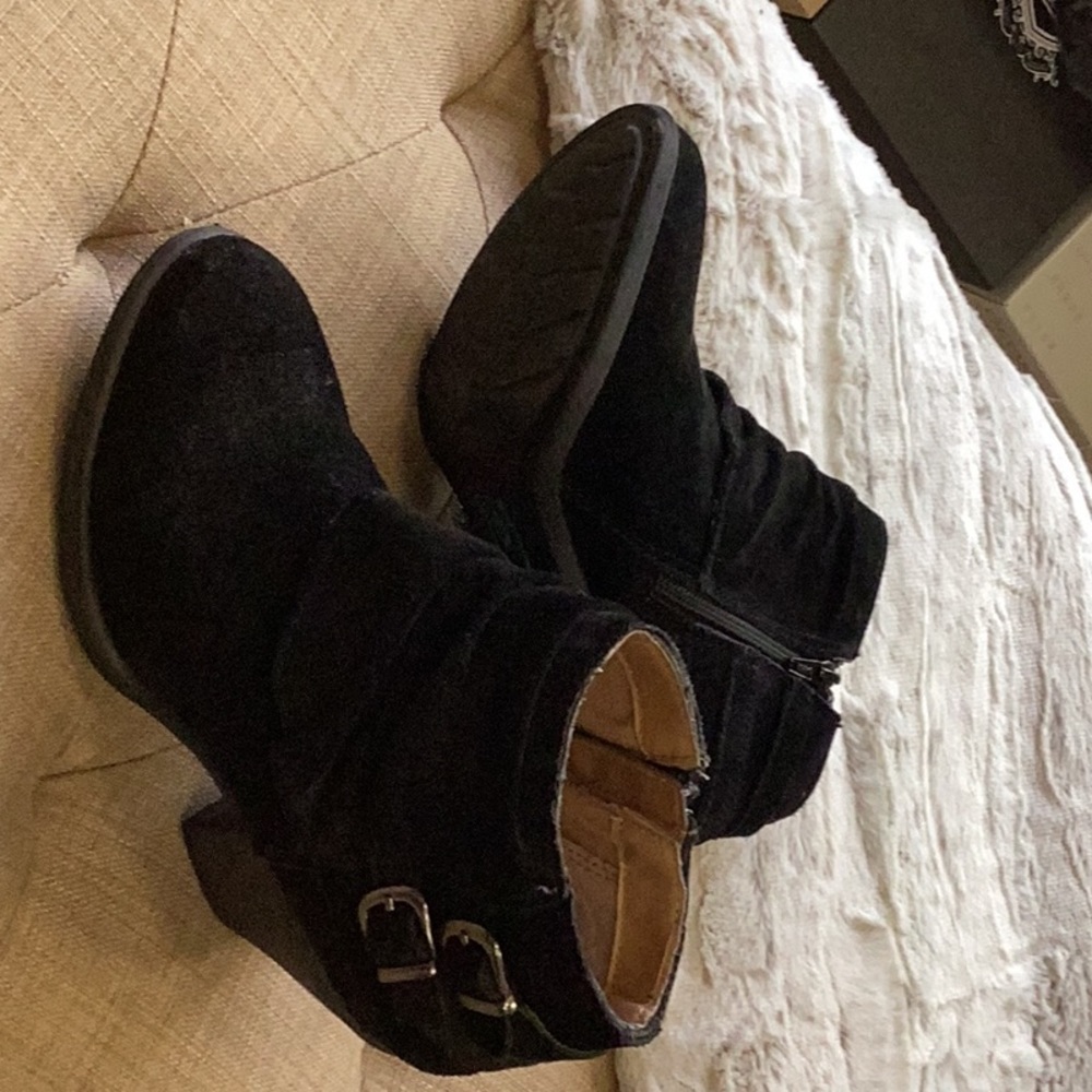 Montana booties NWOT size 7